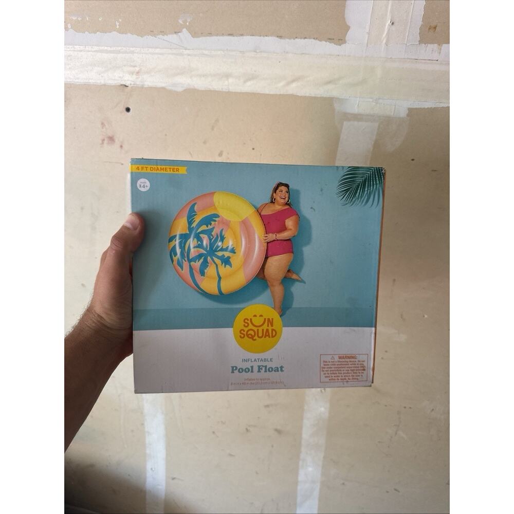 Sun Squad Inflatable Pool Float 4ft in diameter Round Sun Palm Trees (New)